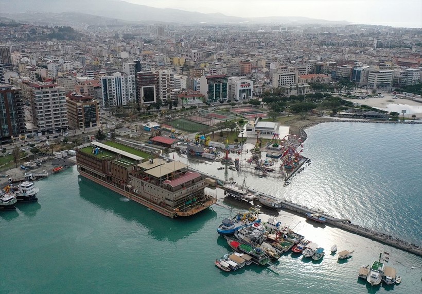 Süheyla Sultan gemisi, Hatay İskenderun'da depremzedeleri ağırlamaya başladı - Resim: 3