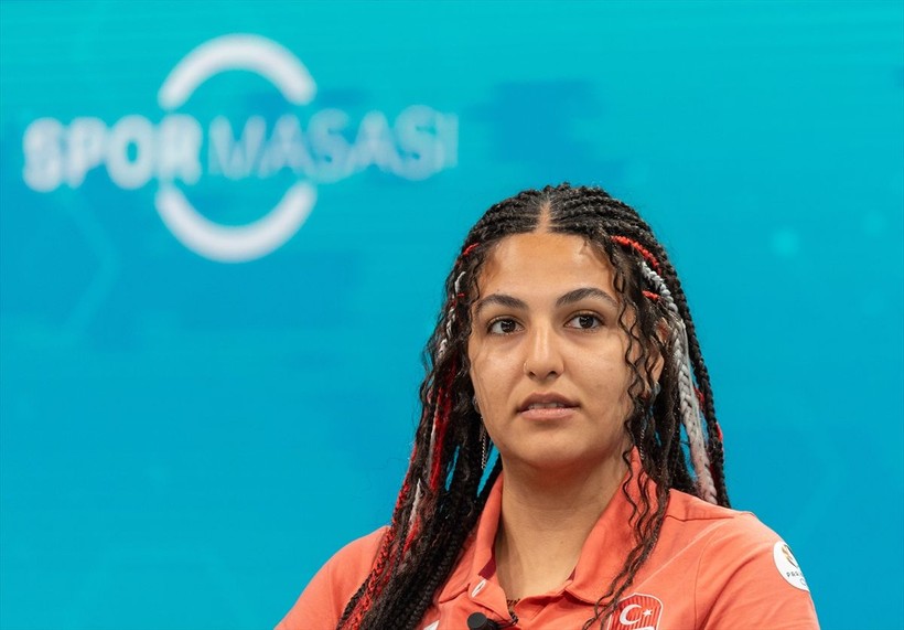Yusuf Dikeç ile Şevval İlayda Tarhan madalyaya giden yolu anlattı: Olimpiyatlara 3 gün kala silahımın tetiği kırıldı - Resim: 3