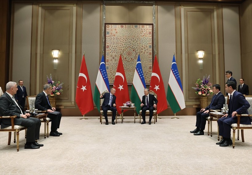 Cumhurbaşkanı Erdoğan Özbekistan Cumhurbaşkanı Şevket Mirziyoyev ile görüştü - Resim: 3
