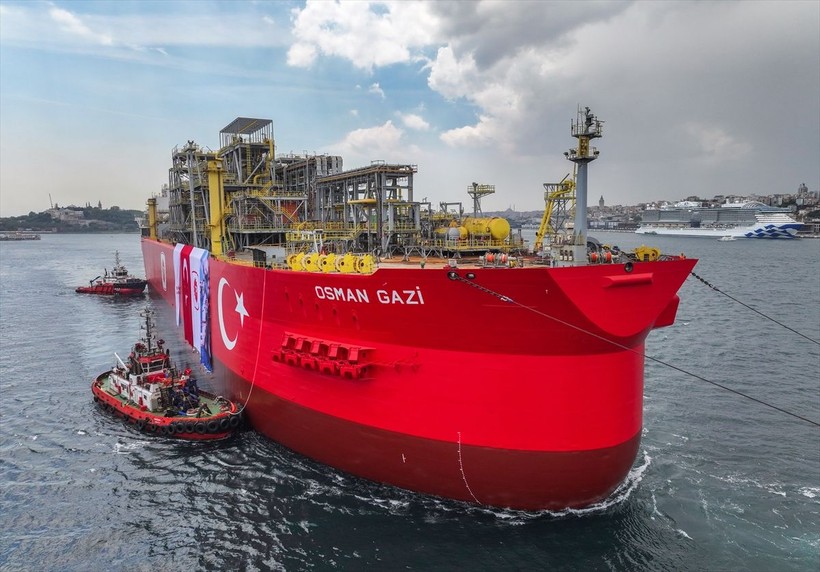 Osman Gazi fethin yıl dönümünde İstanbul Boğazı'nda - Resim: 13