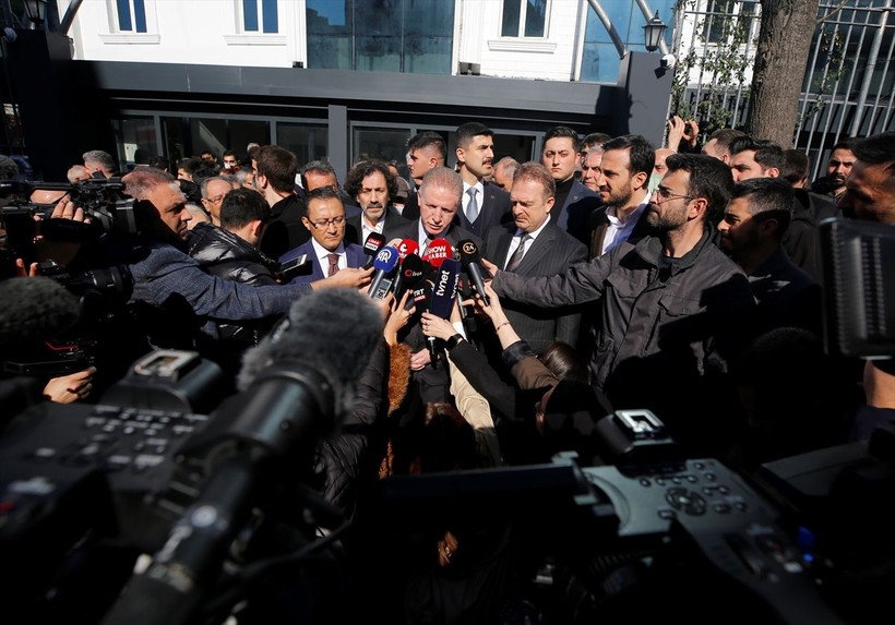 Çağlayan'daki hain saldırıda hayatını kaybeden Dilfiraz Karataş toprağa verildi - Resim: 12