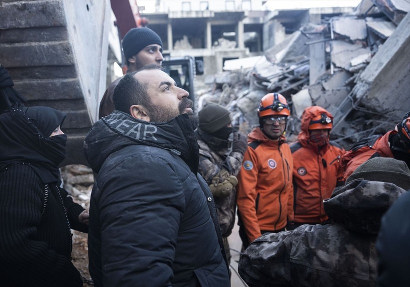 Depremin merkezi Kahramanmaraş'ta kepçe operatörü Osman Aydemir 61 yaşındaki babasını 47. saatte kurtardı - Resim: 5