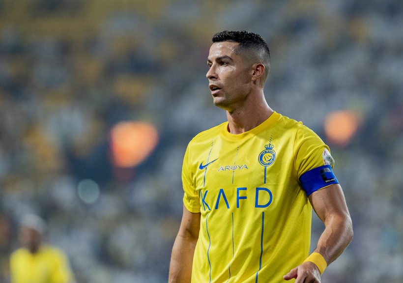 Tarihin en pahalı imzaları! Messi ve Ronaldo'yu geçen biri var - Resim: 3