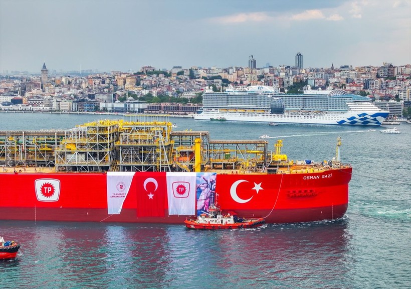 Osman Gazi fethin yıl dönümünde İstanbul Boğazı'nda - Resim: 16