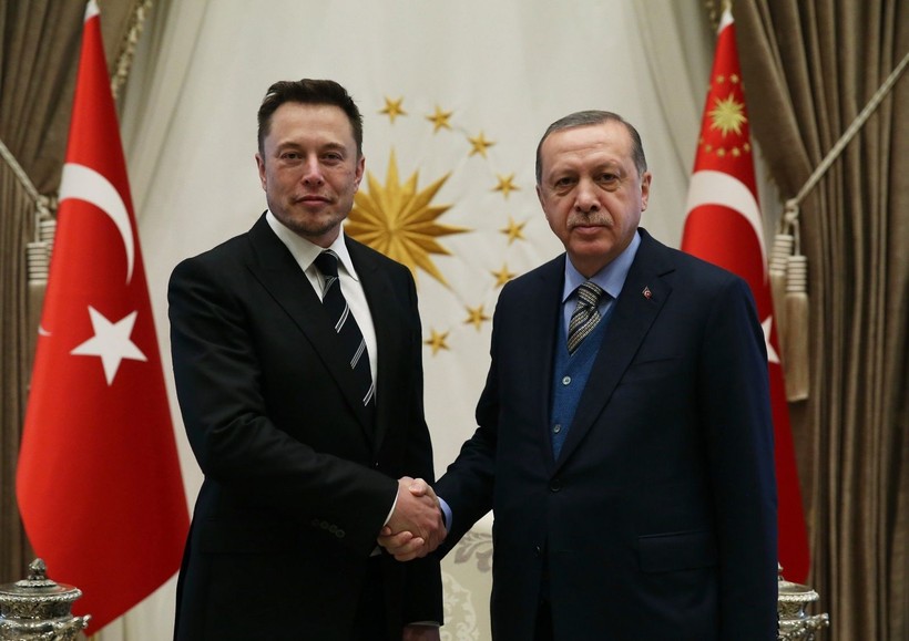 Sanayi ve Teknoloji Bakanı Mustafa Varank Slikon vadisinden döndü! İlk müjdesi elektrikli otomobil üreticisi Tesla'nın Türkiye pazarına girmek istediği oldu - Resim: 5