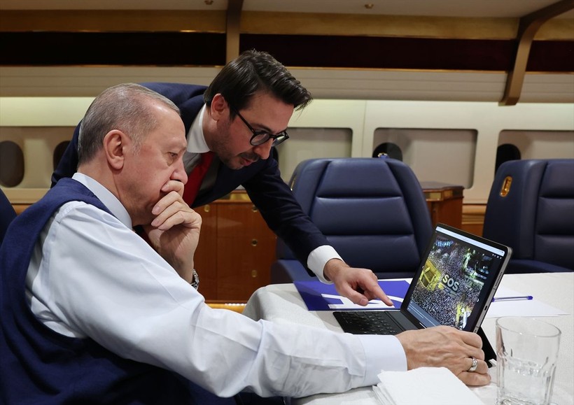 Cumhurbaşkanı Recep Tayyip Erdoğan yılın kareleri oylamasında Gazze ve Türkiye Yüzyılı'nı tercih etti - Resim: 2