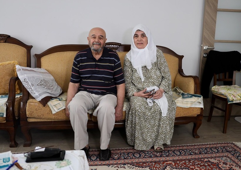 Deprem konutlarında yaşam başladı - Resim: 1