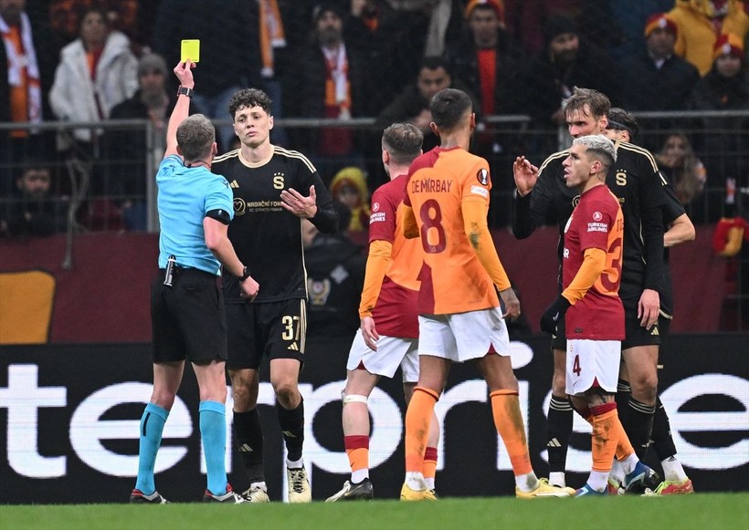 Galatasaray'ın Prag'a zaferi Çekya basınında! "Icardi nakavt etti" - Resim: 27