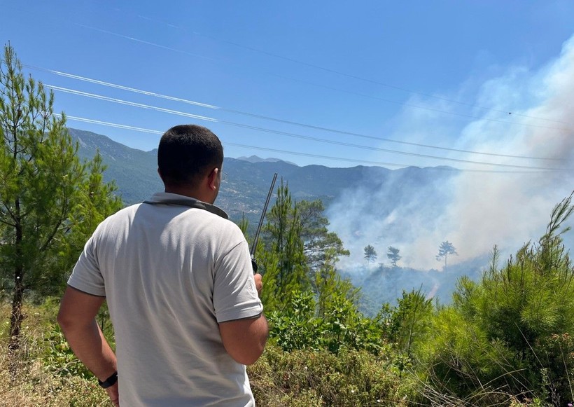 Türkiye'nin ciğerleri yanıyor! Antalya, Sakarya, Tekirdağ, Bursa ve Kahramanmaraş... - Resim: 7