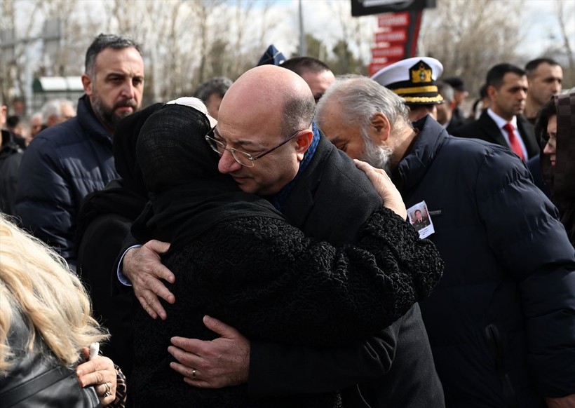 Ankara'da hayatını kaybeden eski 3. Ordu Komutanı emekli Orgeneral Saldıray Berk son yolculuğuna uğurlandı - Resim: 3