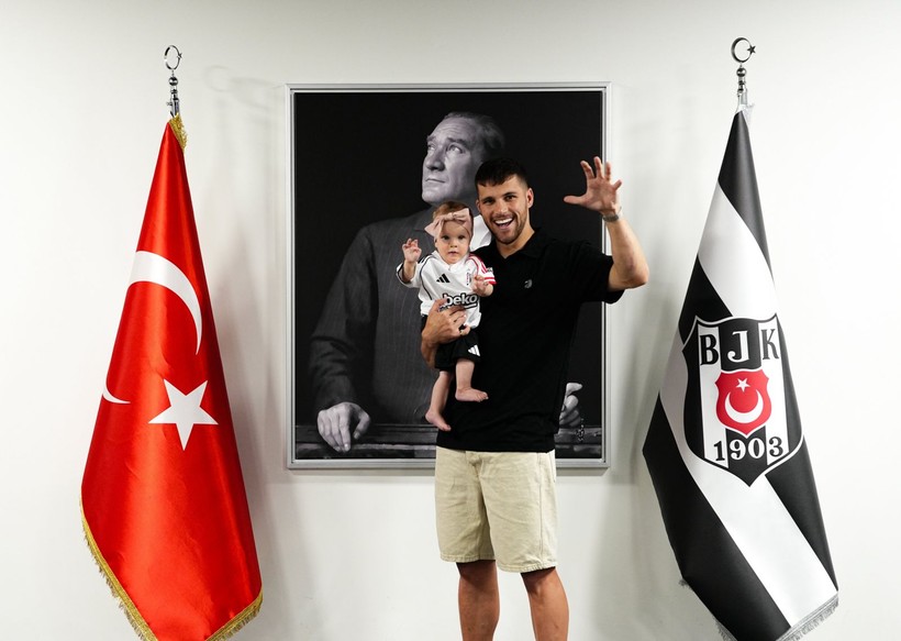 Beşiktaş'ın yeni transferi Jurasek: Teklif geldiği anda hiç tereddüt etmedim - Resim: 1