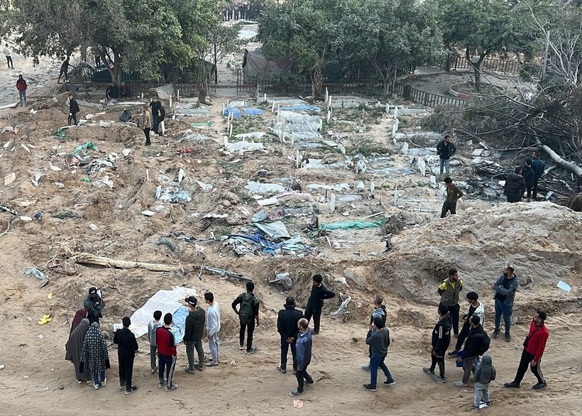 Soykırımcı İsrail ordusu, Şifa Hastanesi'ni yerle bir ettikten sonra çekildi - Resim: 66