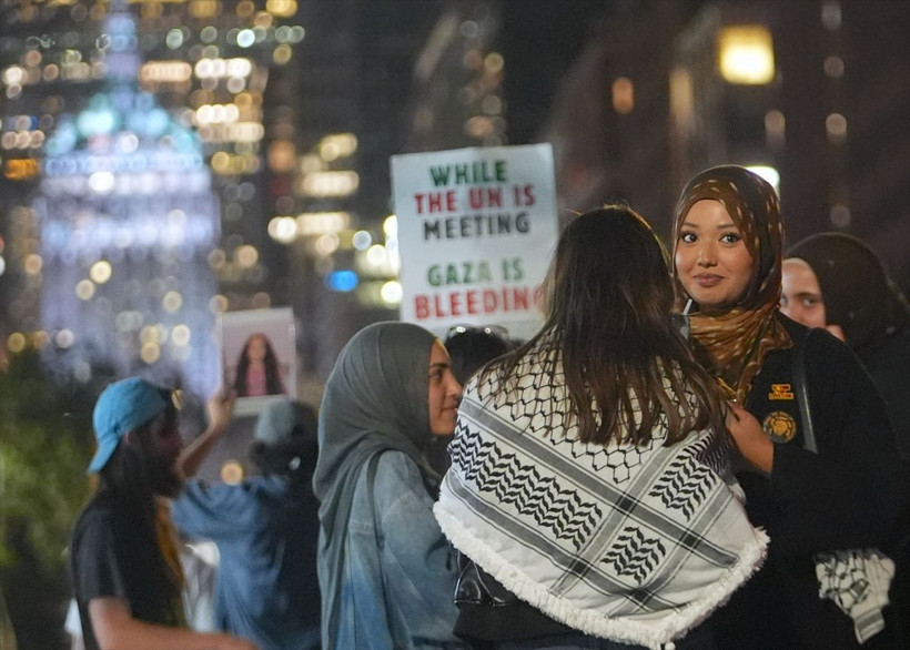 New York’ta Netanyahu’ya protesto: BM Genel Kurulu öncesi tepki yağdı - Resim: 5