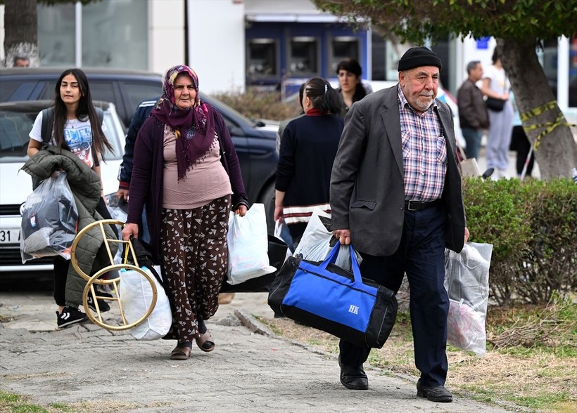 Süheyla Sultan gemisi, Hatay İskenderun'da depremzedeleri ağırlamaya başladı - Resim: 9