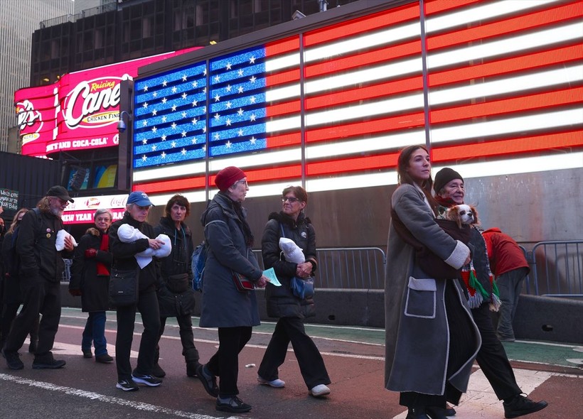 New York Gazze'de ölen binlerce bebek ve çocuk için sessiz yürüyüş yaptı - Resim: 12