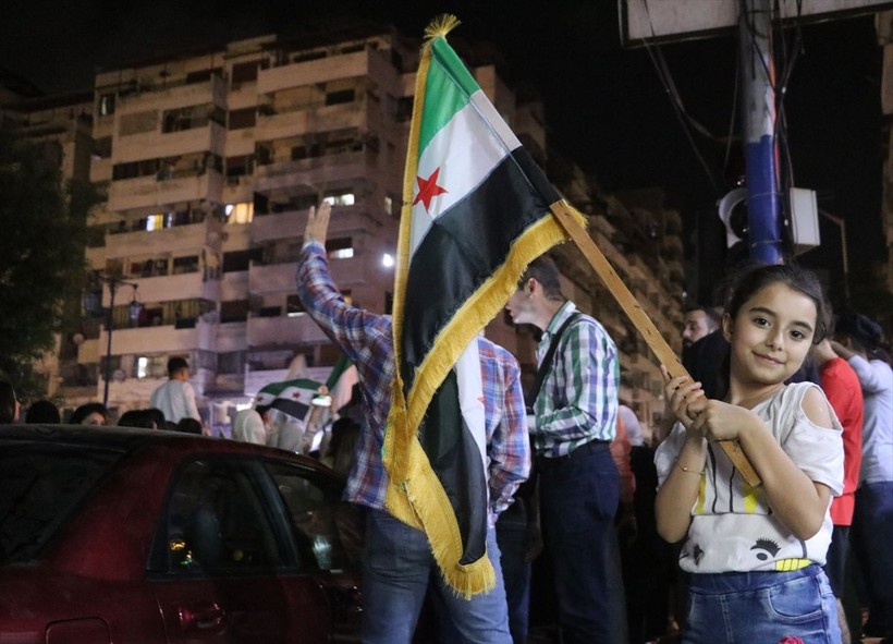 Suriye'de ABD'nin yaptırımları kaldırma kararı coşkusu! Ekonomi Bakanı gözyaşlarıyla Türkiye'ye teşekkür etti - Resim: 46