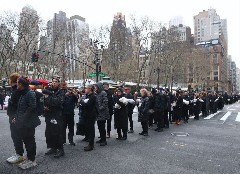 New York Gazze'de ölen binlerce bebek ve çocuk için sessiz yürüyüş yaptı - Resim: 20