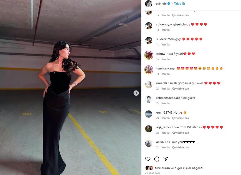 Esra Bilgiç'in otopark pozları nefes kesti! Takipçilerinden yorum yağdı: "Çok seksisin bebeğim🔥" - Resim: 18