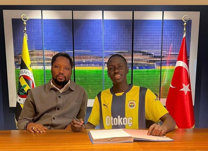 Fenerbahçe'den sessiz transfer: Genç oyuncuya 5 yıllık imza! - Resim : 2