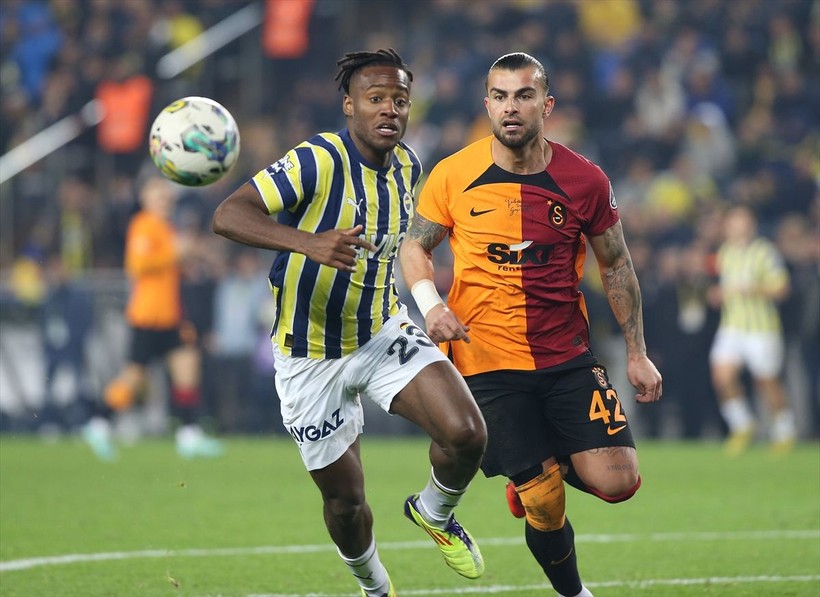 Galatasaray, Fenerbahçe'yi Kadıköy'de 3-0 yendi! İşte derbi maçtan özel kareler - Resim: 59