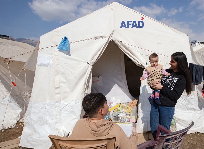 AFAD deprem bölgesinde 329 bin 382 çadır kurdu - Resim: 6