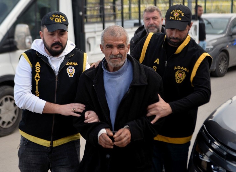 Kızını öldüren babadan 'kendini bıçakladı' savunması - Resim: 6