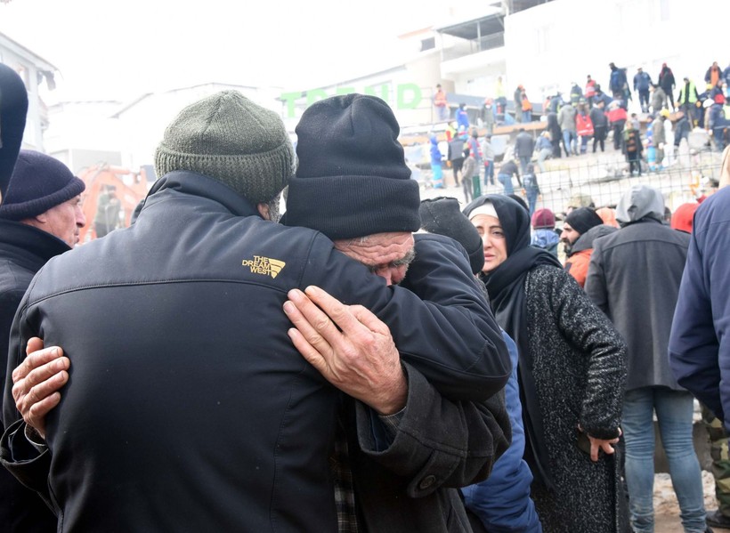 Malatya'da ilk depremden kurtulan 3 kişilik aile, ikinci depremde göçük altında kaldı - Resim: 11