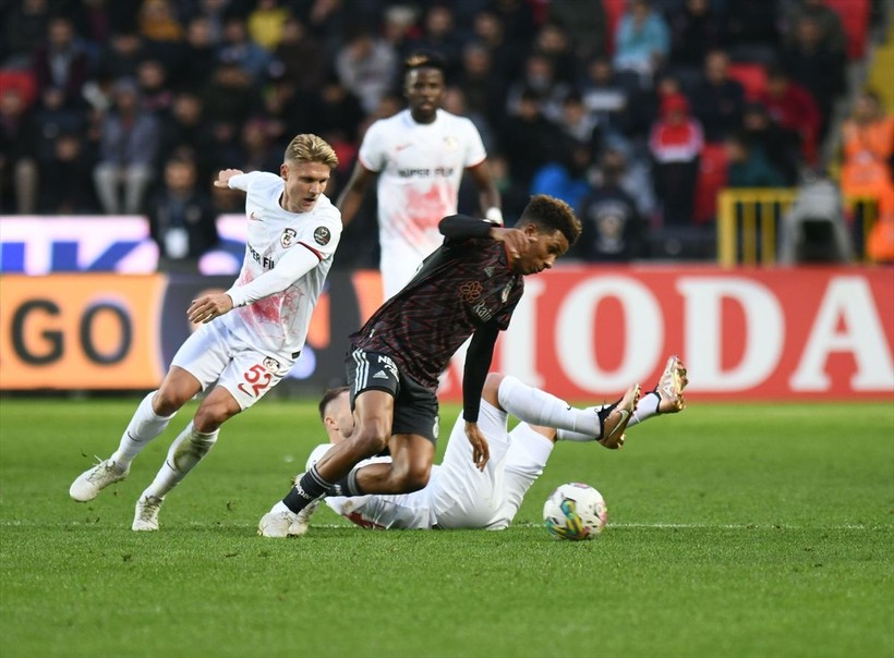 Şenol Güneş'ten VAR ve TFF sözleri! "Madem açıkladınız..." - Resim: 11