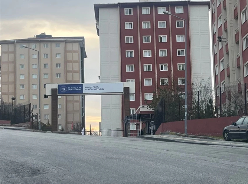 4. kattaki yurt odasından düşerek hayatını kaybetti; cinayet mi, kaza mı? - Resim : 1