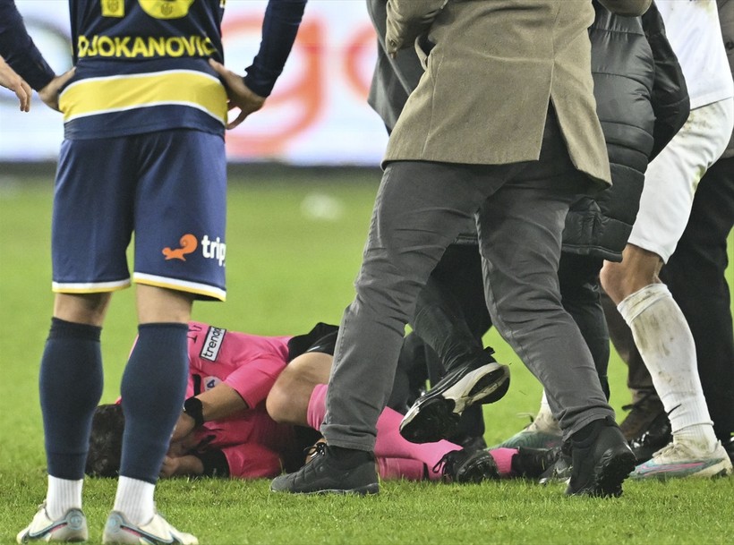 MKE Ankaragücü Kulübü Başkanı Faruk Koca görevinden istifa etti - Resim : 1