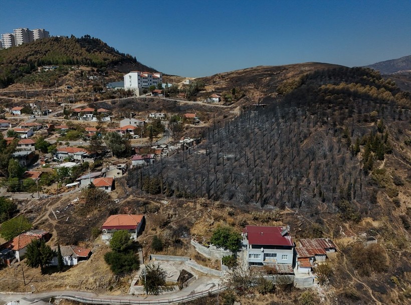 Evinin yanması nedeniyle göç ettiği İzmir'de yangın yine onu buldu - Resim: 12
