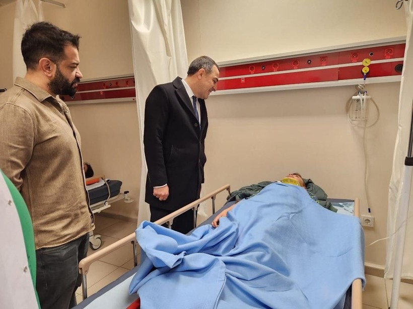 Kars'ta öğrenci servisi devrildi! 1 ölü çok sayıda yaralı var - Resim: 11