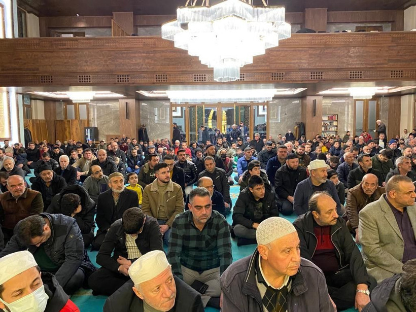 Yurdun dört bir yanında Regaib Kandili dualarla idrak edildi - Resim: 7