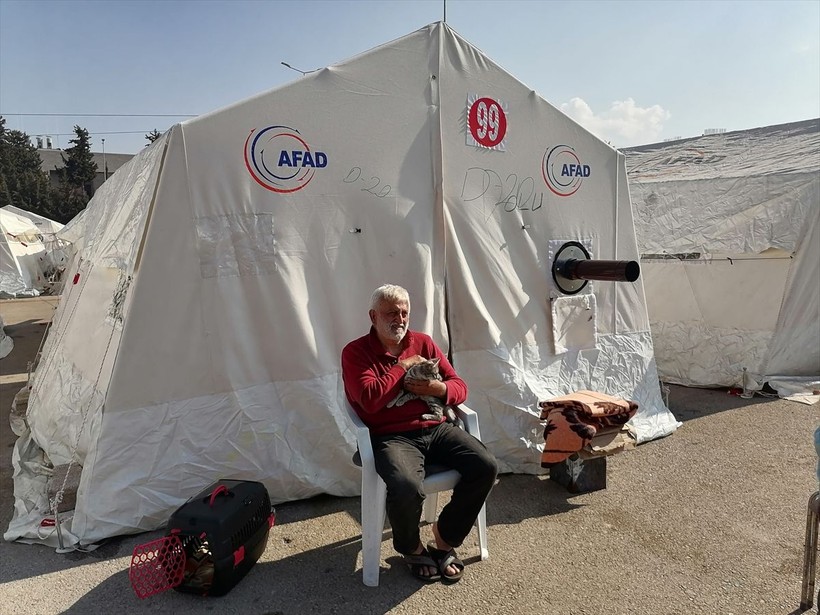 AFAD deprem bölgesinde 329 bin 382 çadır kurdu - Resim: 3