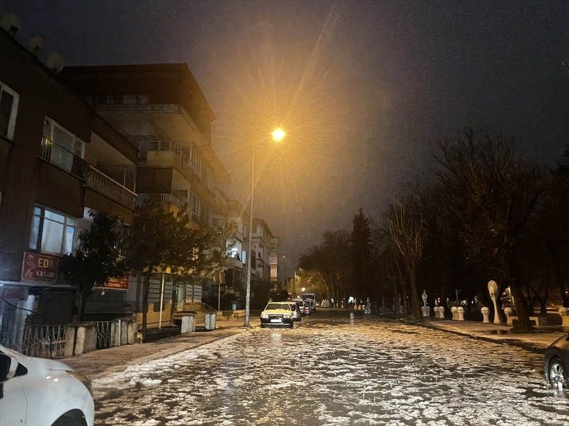 Gaziantep ve Kilis'te etkili olan sağanak ve dolu yağışının etkisi fotoğraflandı - Resim: 15