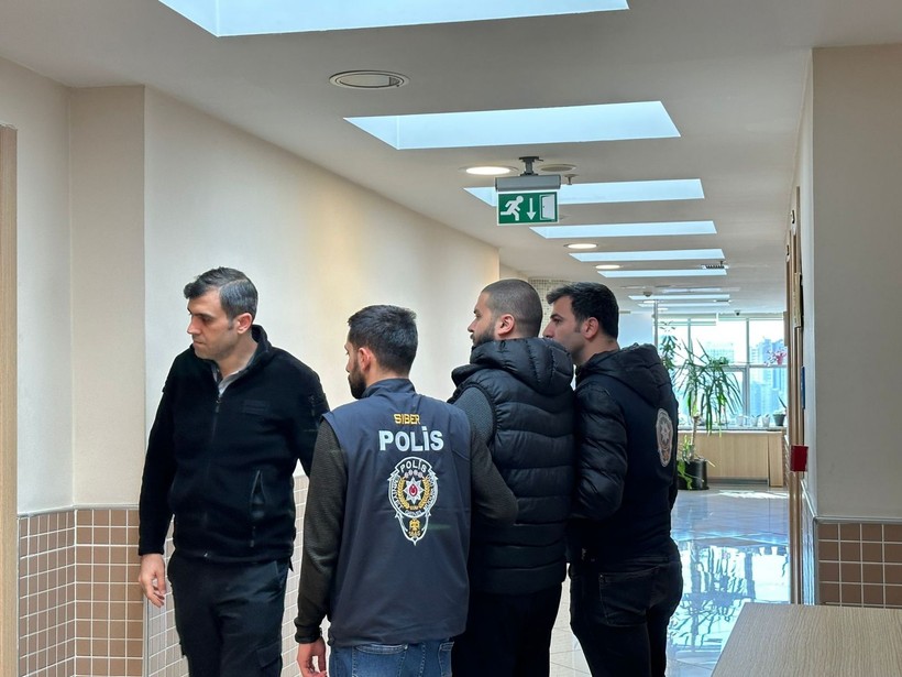 Kripto Tosuncuk olarak bilinen Thodex'in kurucusu Faruk Fatih Özer hakim karşısına çıktı! Talebi hiçbir şey talep etmemek oldu - Resim: 7