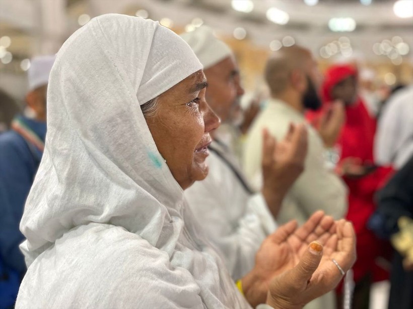 Hacıların Kabe'ye duygu dolu vedası - Resim: 6