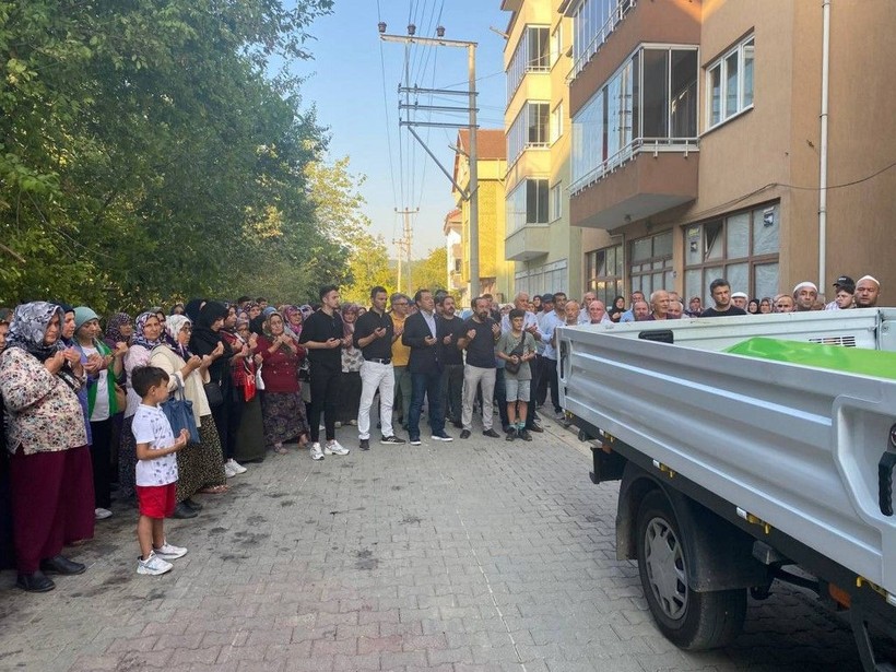 Zonguldak'taki baltalı vahşette kan donduran detaylar! Dehşetten 1 gün önce bakın neler olmuş - Resim: 8