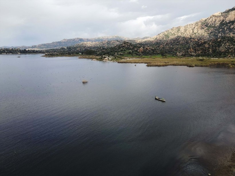 Kurak ayların ardından gelen yağışlar Bafa Gölü'nü eski güzelliğine kavuşturdu - Resim: 25