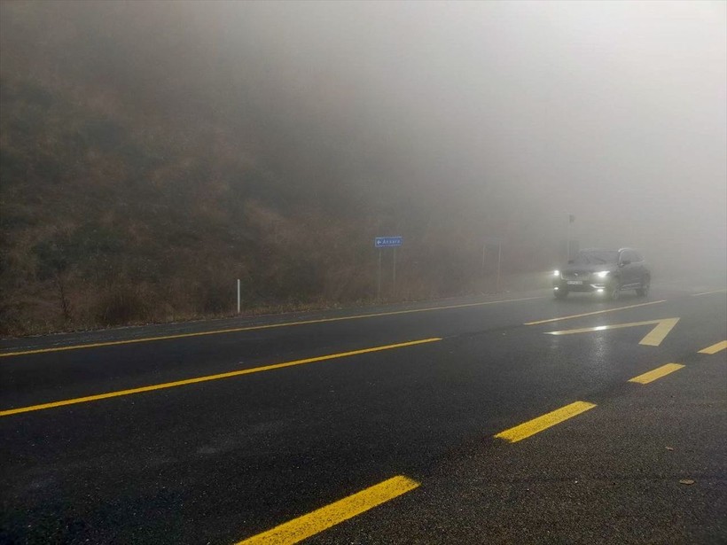 Bolu Dağı'nda sis etkisini gösteriyor! Görüş mesafesi azaldı - Resim: 4