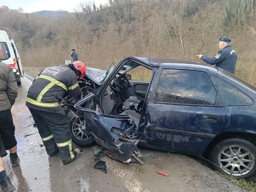 Ordu Fatsa'da feci kaza: 3 yaralı - Resim: 6