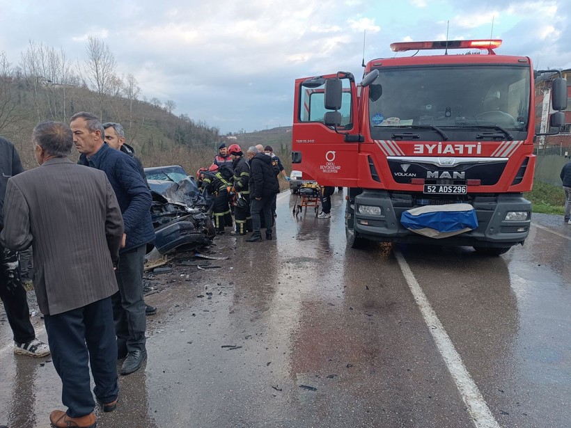 Ordu Fatsa'da feci kaza: 3 yaralı - Resim: 1