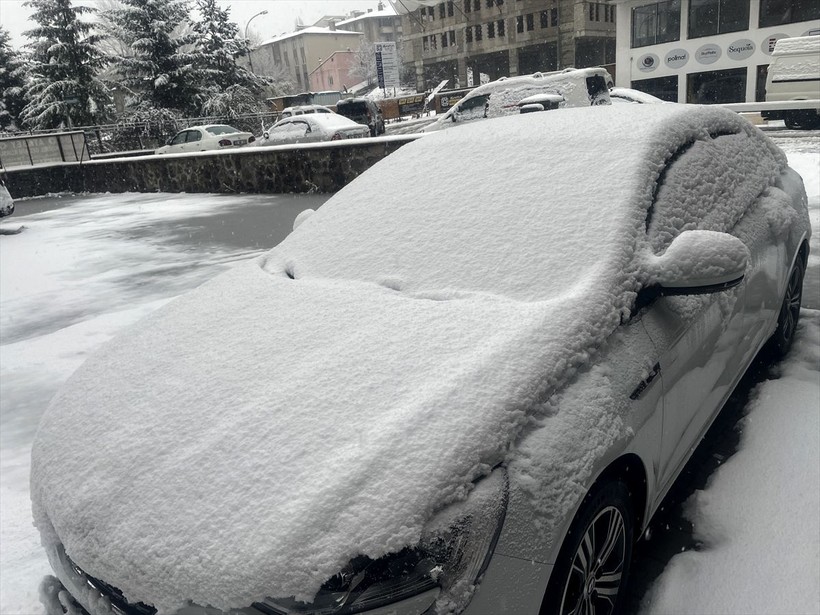 AKOM'dan gizli buzlanma uyarısı! İstanbul'a kar ne zaman yağacak? Özellikle 'öğle' saatlerine dikkat edin 🌨️❄️☃️| 12 OCAK HAVA DURUMU NASIL? - Resim: 22