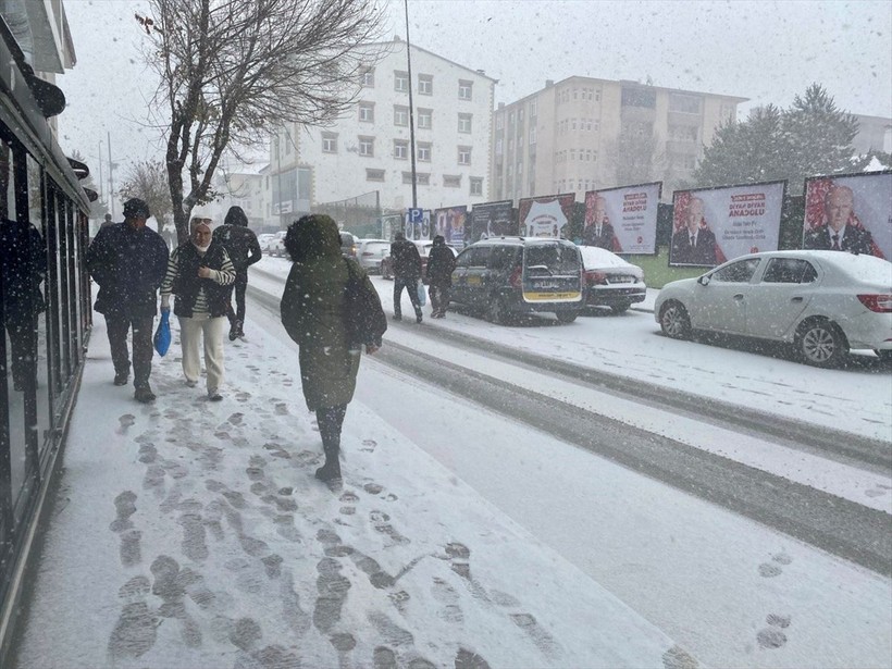 AKOM'dan uyarı geldi! İstanbullular hafta sonu kara hazır mısınız? ❄️🌨️☃️ - Resim: 20
