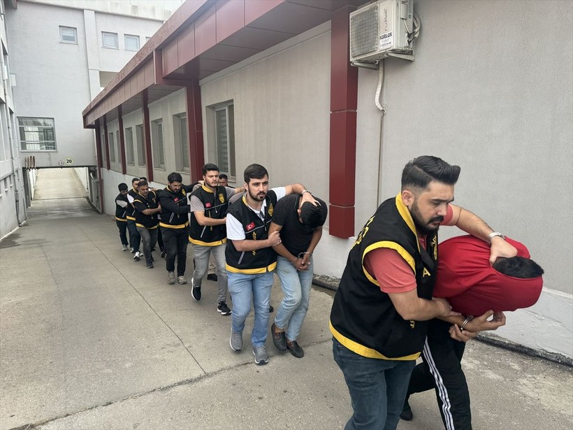 Sapkınlığın böylesi! Küçücük masum çocukların çıplak fotoğraflarıyla para kazandılar - Resim: 5