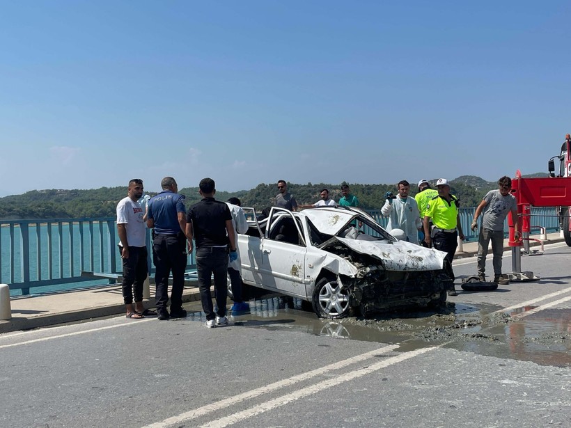 Adana'da kontrolden çıkan otomobil köprüden uçtu! Aydoğmuş ailesi yok oldu - Resim: 26