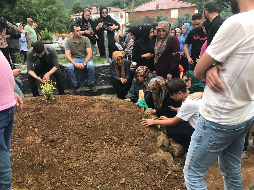 Fazla kilolarından kurtulmak isteyen Neslihan'ın girdiği ameliyat sonu oldu - Resim: 10