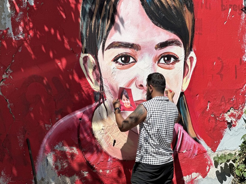 Azerbaycanlı ressam Narin'in resmini duvara çizdi: Derin üzüntü duyuyorum - Resim : 4