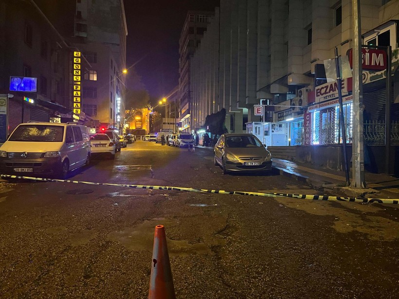 Pavyonda kanlı gece! Önce görüştüğü kadını öldürdü, sonra kendini vurdu - Resim: 8