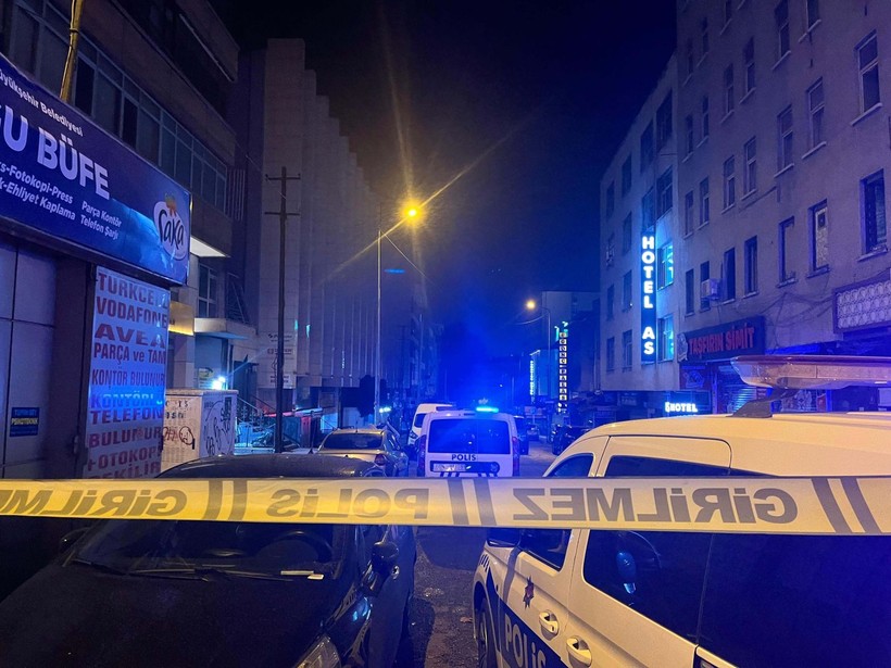 Pavyonda kanlı gece! Önce görüştüğü kadını öldürdü, sonra kendini vurdu - Resim: 5